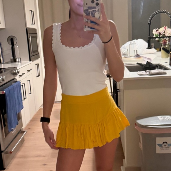 Yellow Ruffled Skirt - Picture 3 of 4